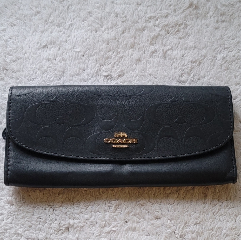 Coach Navy Blue Signature Leather Continental Wallet